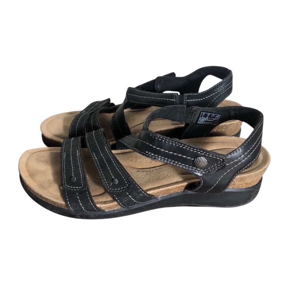 Clarks Collection Ultimate Comfort black leather sandals Sz 10